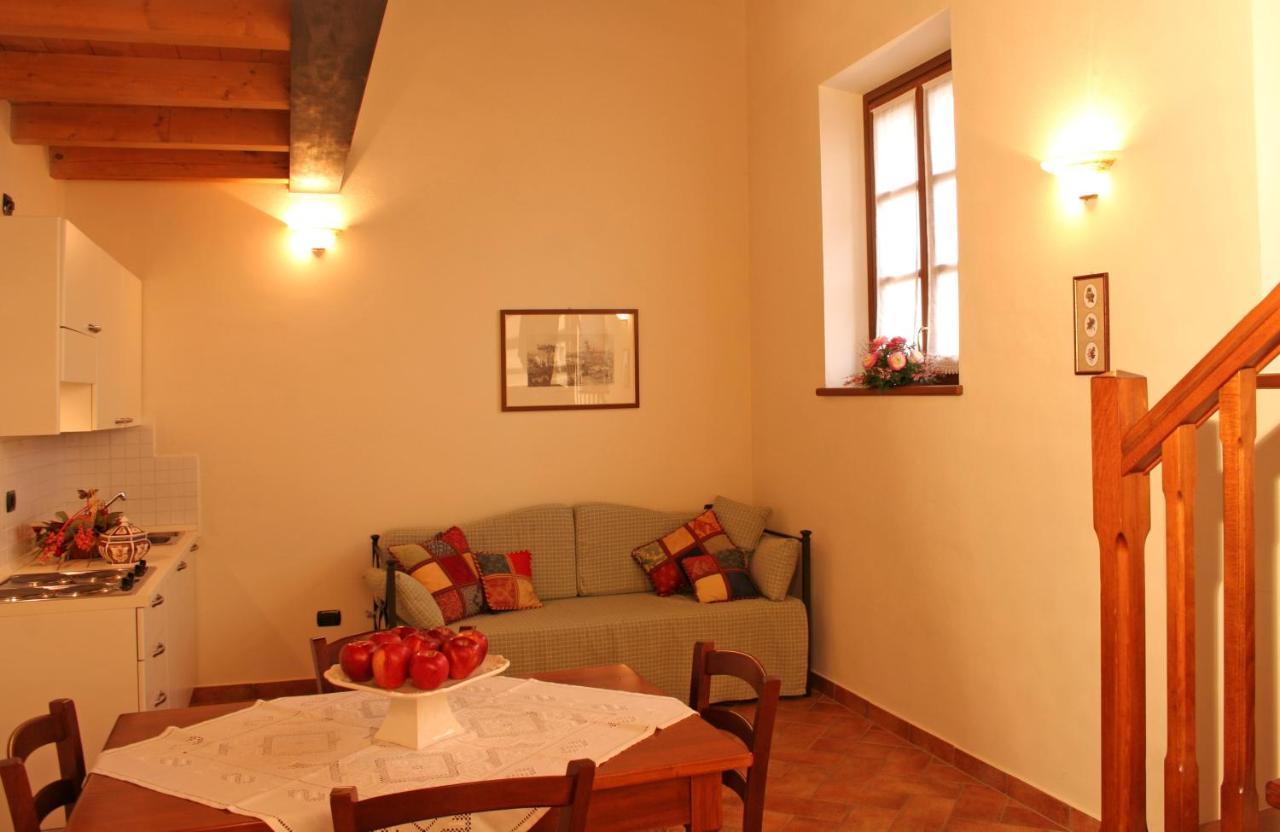 וליג'יו סול מיניציו Agriturismo La Staffa מראה חיצוני תמונה