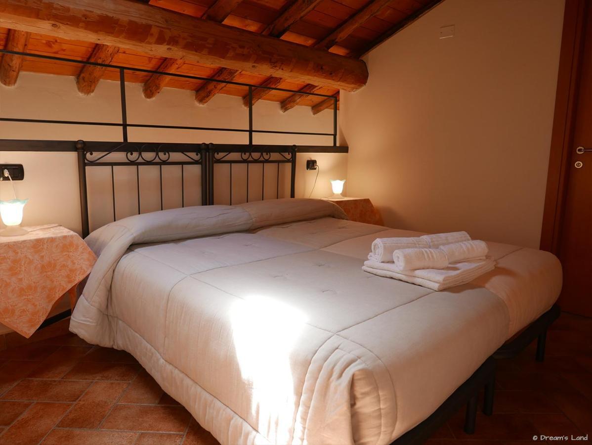 וליג'יו סול מיניציו Agriturismo La Staffa מראה חיצוני תמונה
